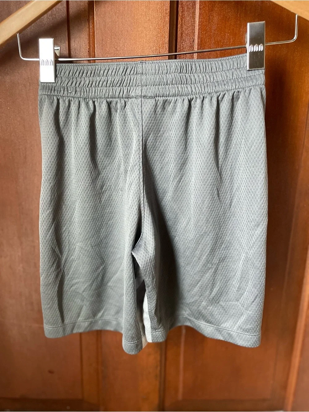Nike dri fit boys small gray athletic shorts
